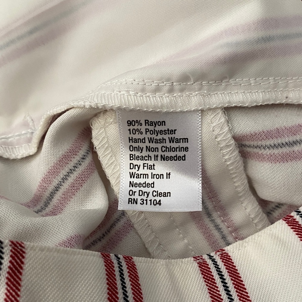 Madison Sz Large Jump Suit Red White Striped Wrap Around Tie Front with Pockets - Picture 7 of 12